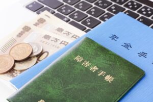 【まとめ】傷病手当金と障害年金はどちらが得などはなく、調整されたりするのでとりあえず申請しよう